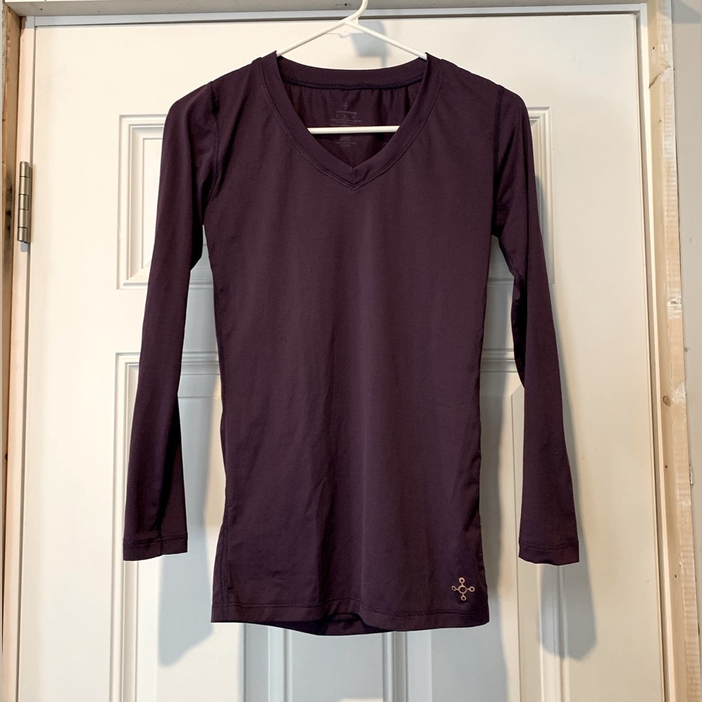 Tommie Copper long sleeve v neck
